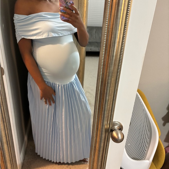 Elegant Blue Maternity Dress (Baby Shower) - Picture 8 of 8